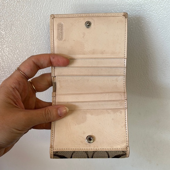 Vintage Coach Leather Monogram Print Billfold Wallet - Picture 3 of 5